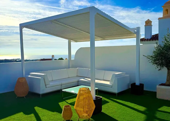 Oceanview Luxury Penthouse