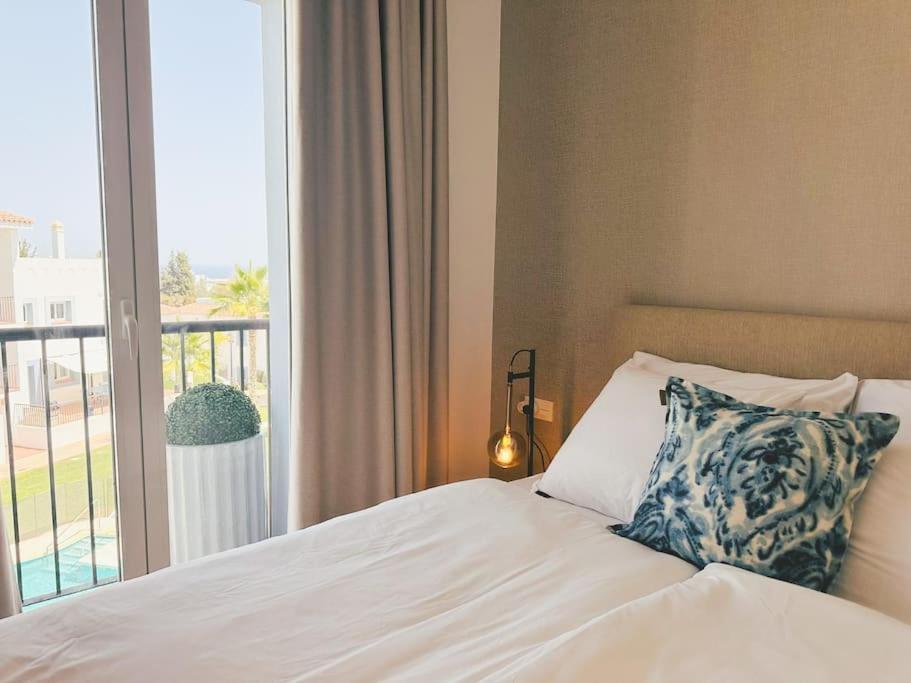 Oceanview Luxury Penthouse Lägenhet