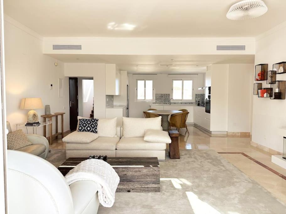 Oceanview Luxury Penthouse Appartement